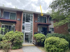 11 Crescent Dr #10 - Photo 1 of 1