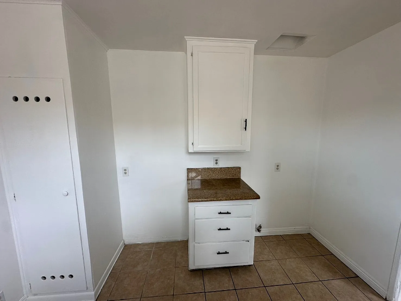 121 N Atlantic Blvd #D - Photo 7 of 17