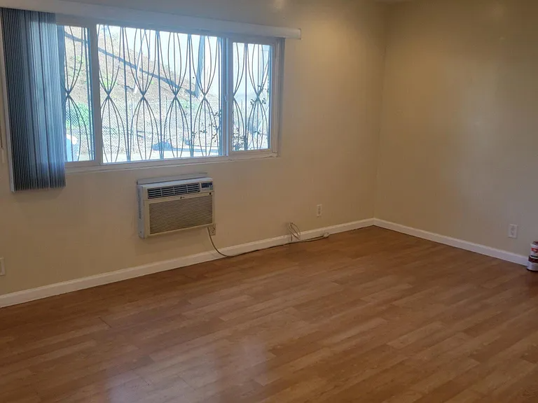 345 Gertrude St #1 - Photo 3 of 14