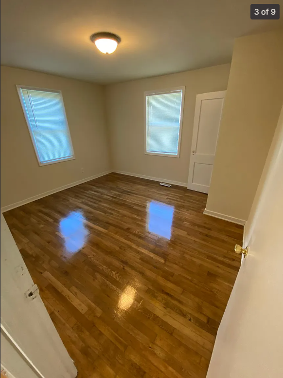 3915 E Chatham Dr - Photo 3 of 8