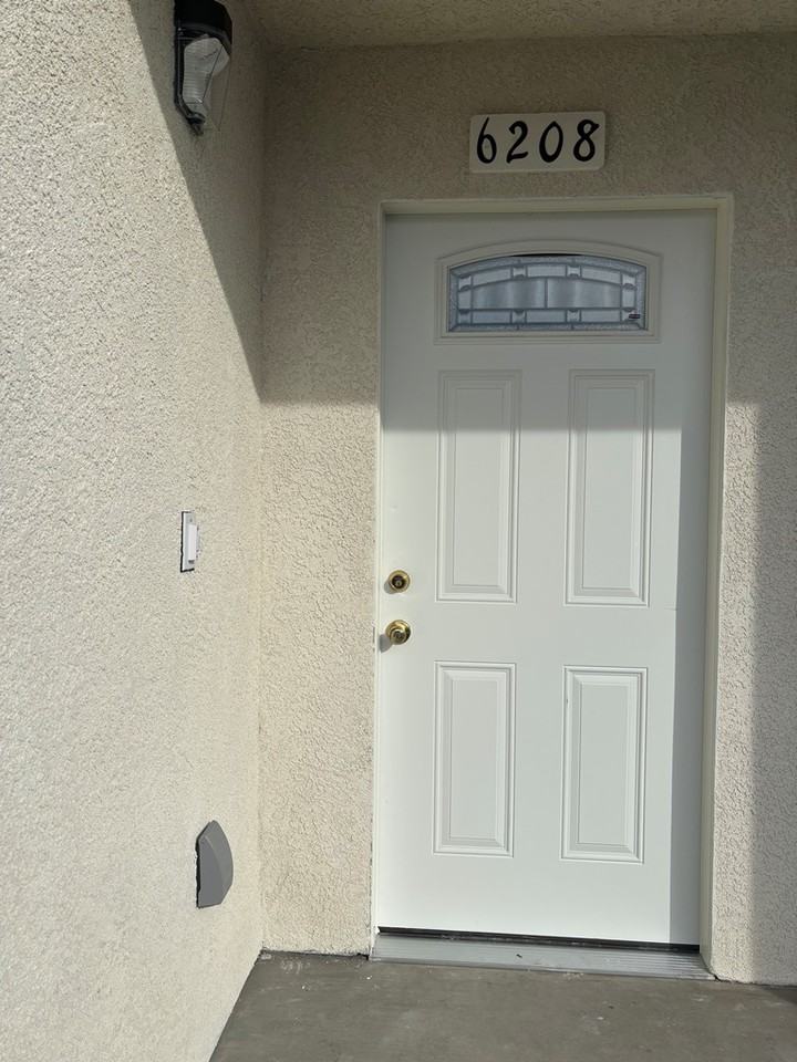 6210 Brynhurst Avenue #1/2 - Photo 3 of 15