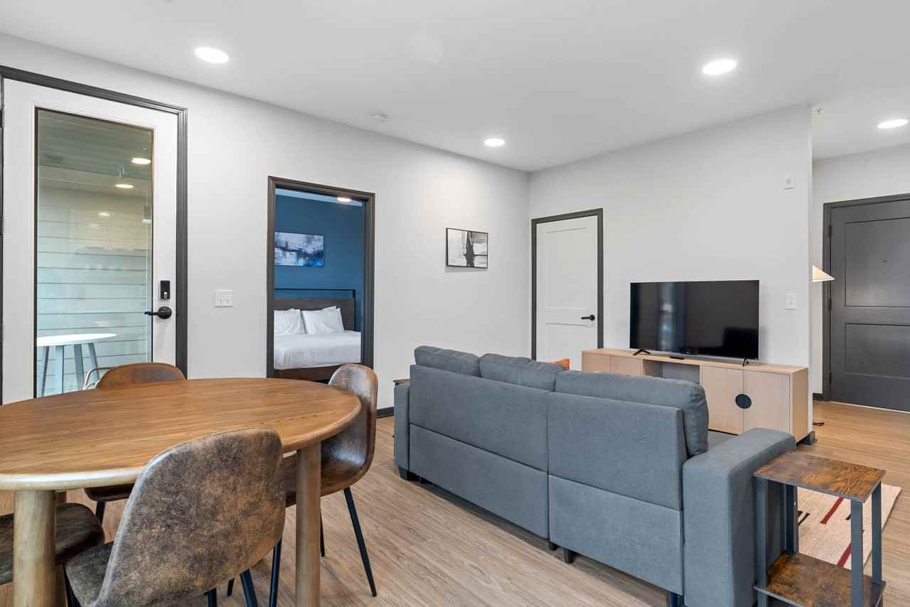 423 East Michigan Street - Photo 3 of 53