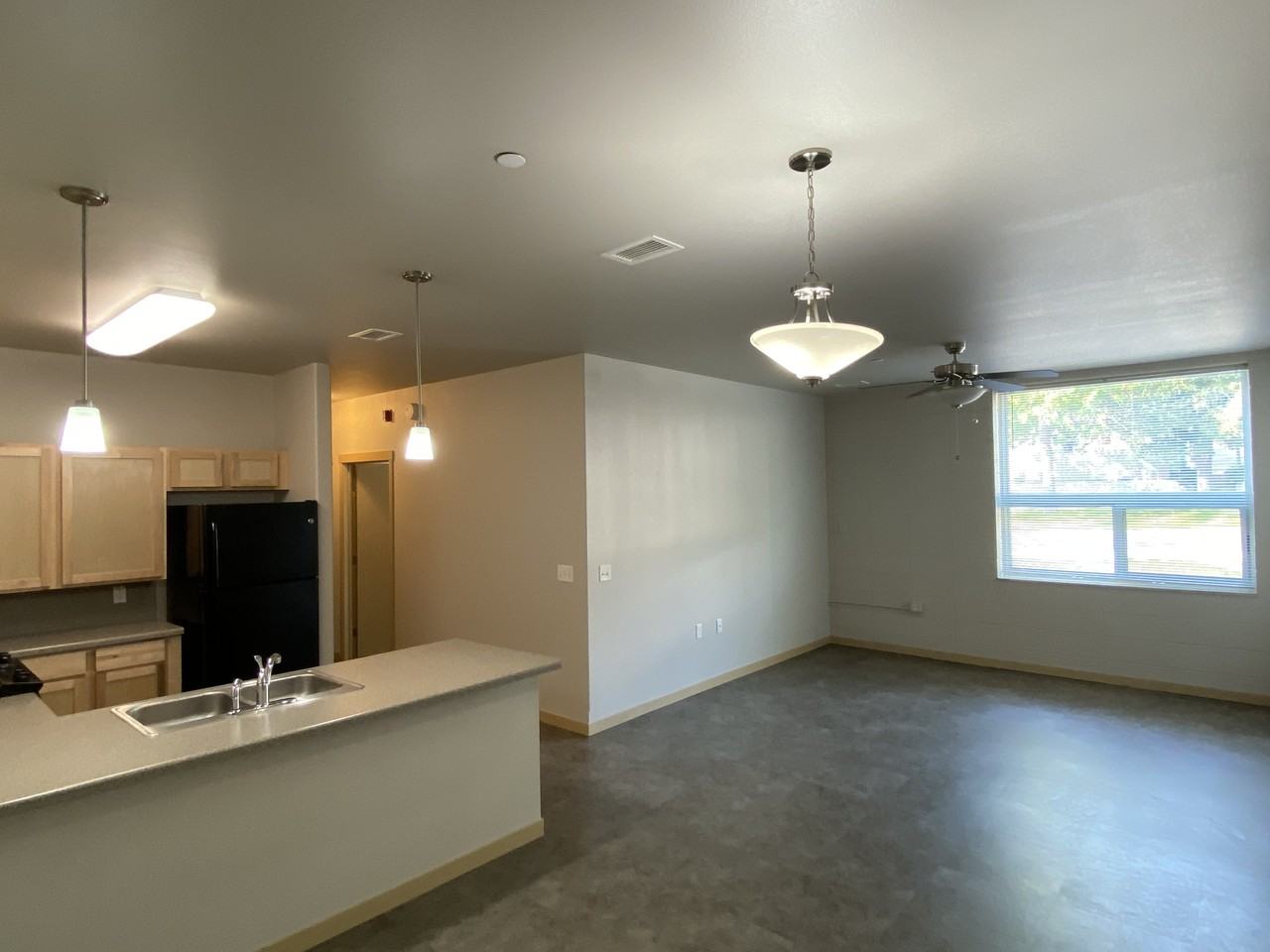 Historic on 4th Apartments - Photo 4 of 8