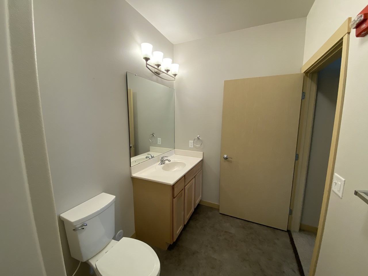 Historic on 4th Apartments - Photo 7 of 8