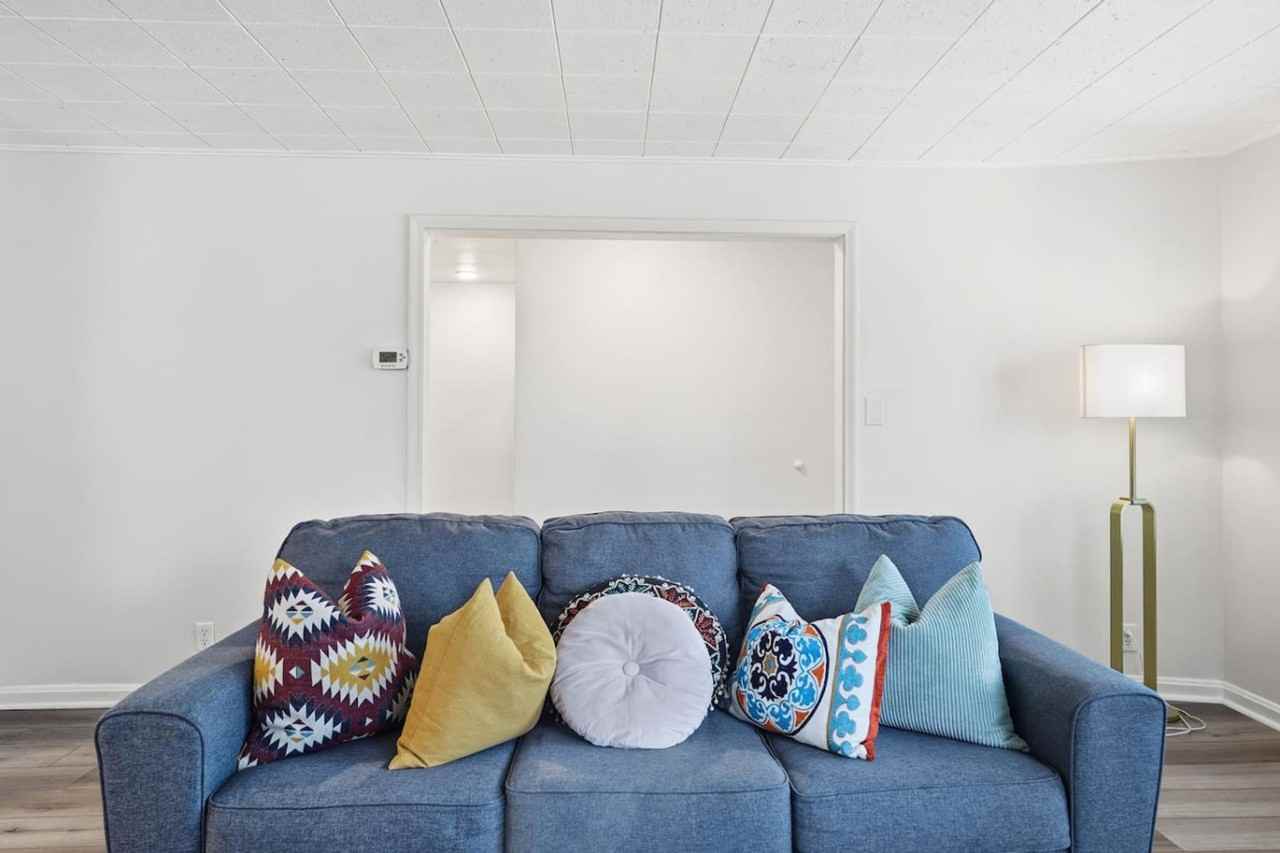 237 N Center St #1249827P - Photo 6 of 31