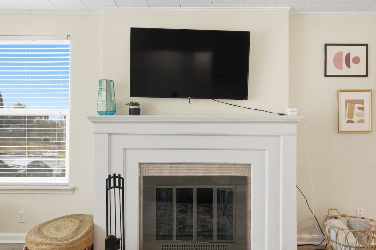 237 N Center St #1249827P - Photo 7 of 31