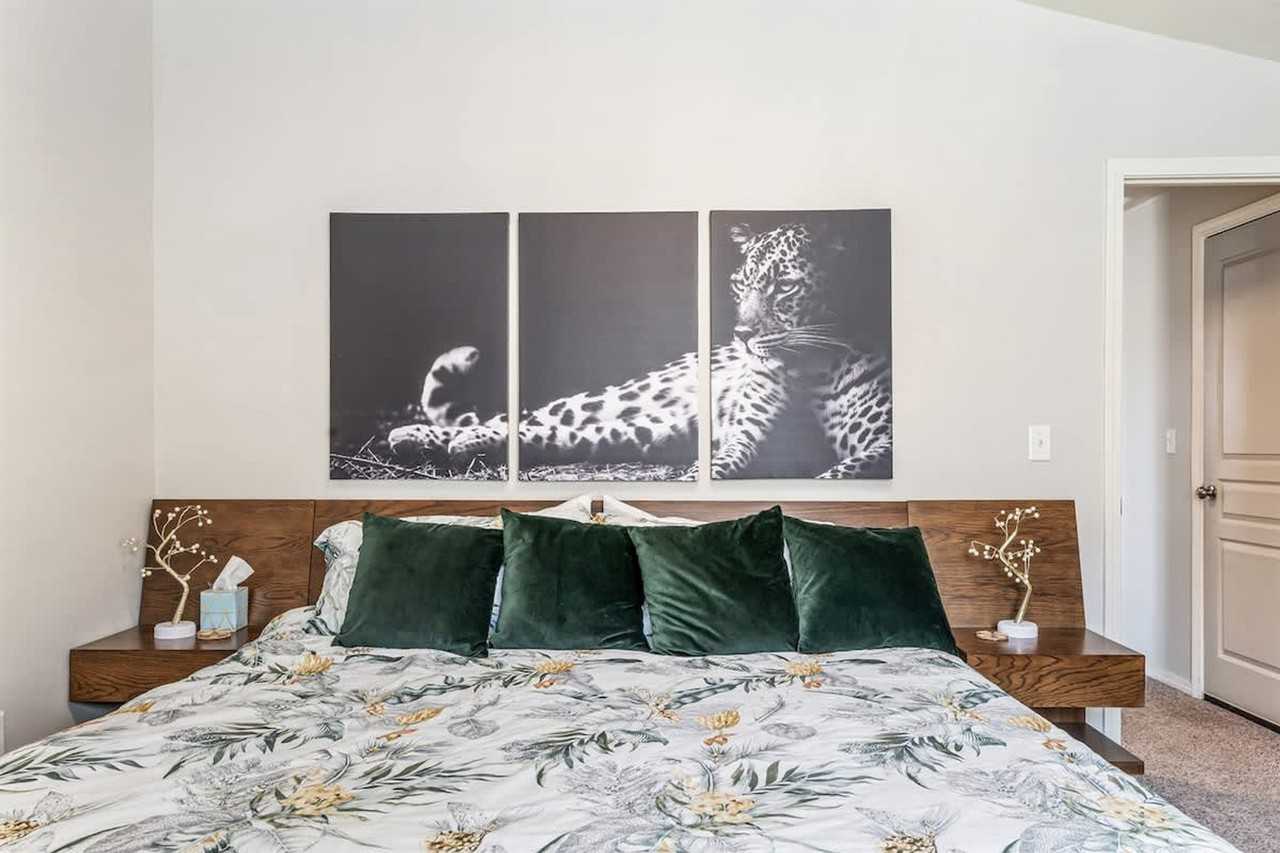 3815 E Windy Ridge Ct #1460906P - Photo 6 of 26