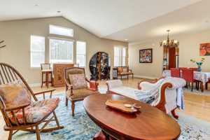 featured image of 158 Sierra Pl