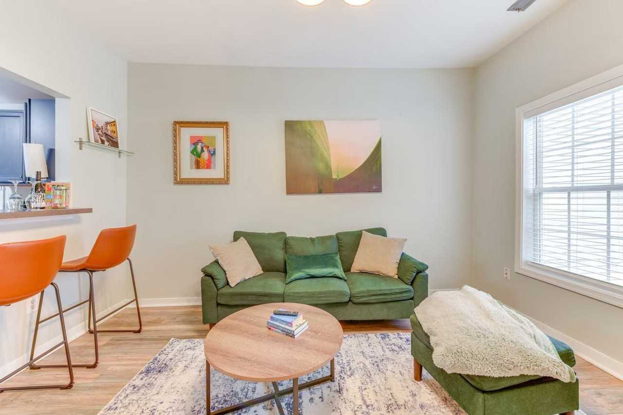 1913 Dinwiddie Ave #1386043P - Photo 6 of 24