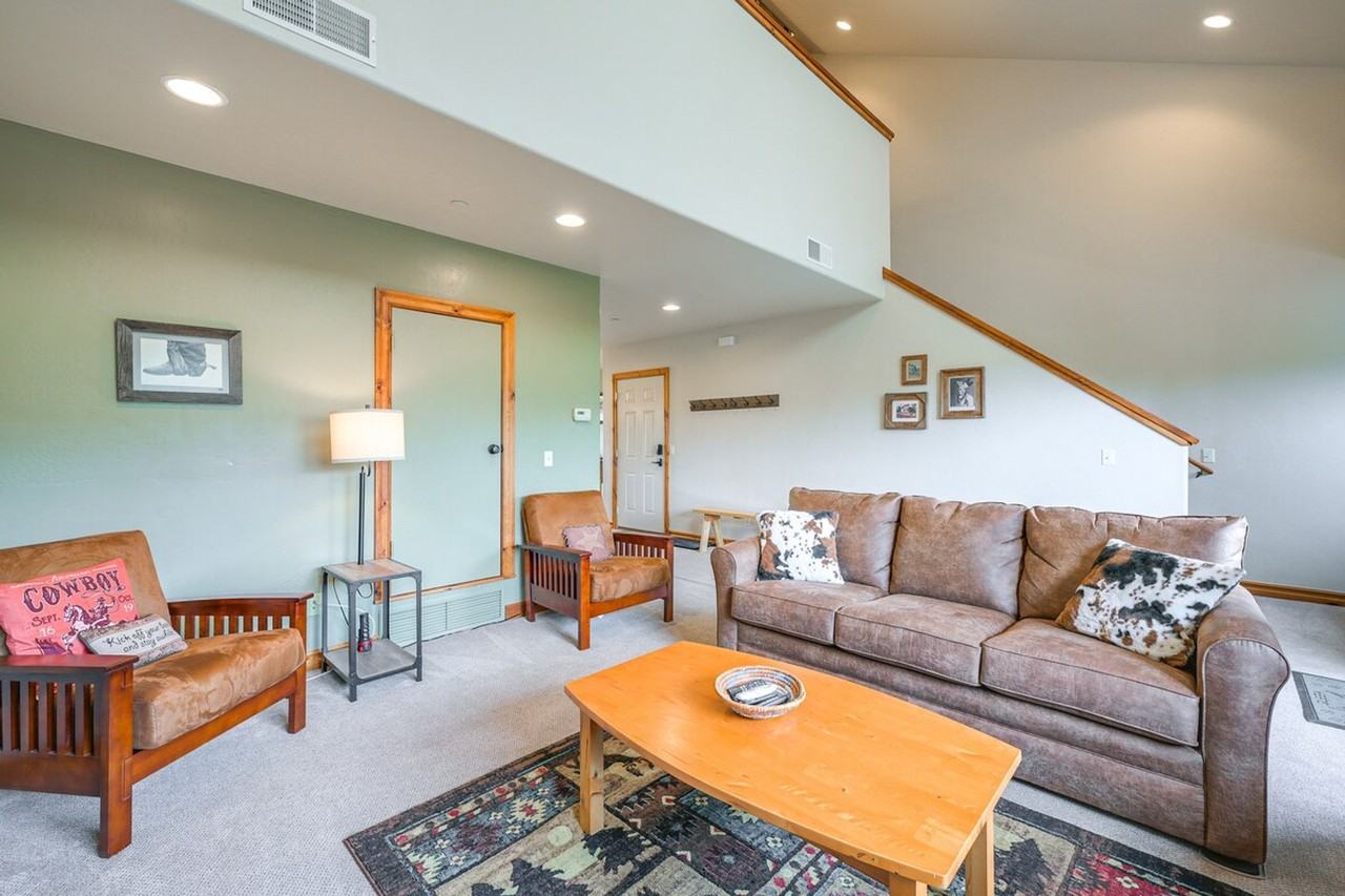 191 Talisman Dr #1385917P - Photo 7 of 24