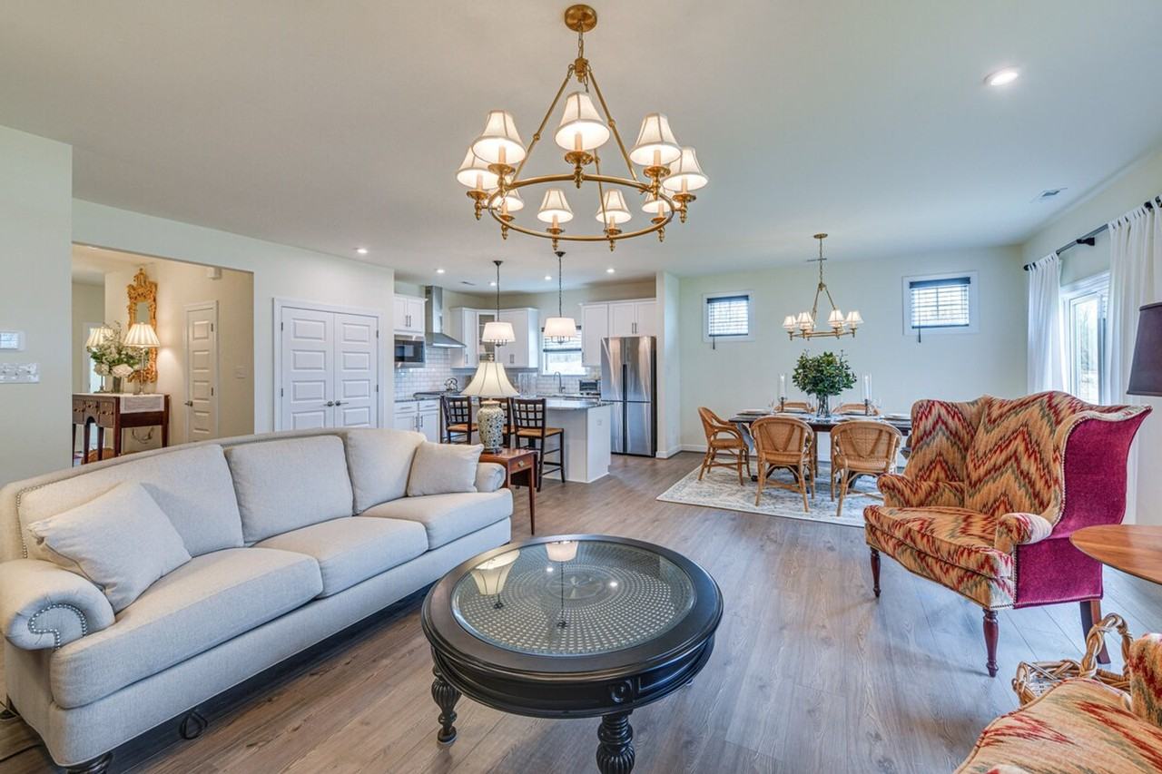 1706 Mainsail Ln #1385897P - Photo 4 of 36