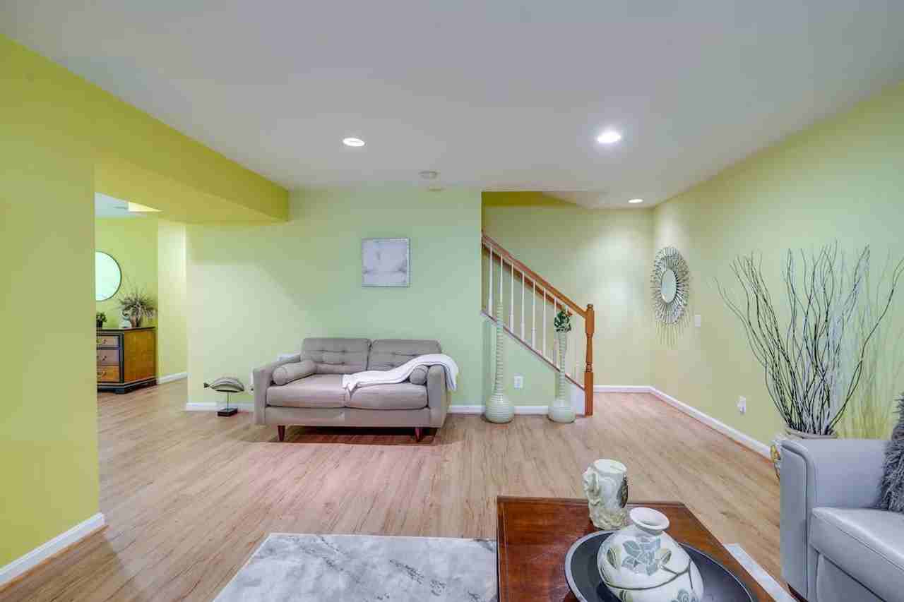 8953 Birch Bay Cir #1385982P - Photo 6 of 24