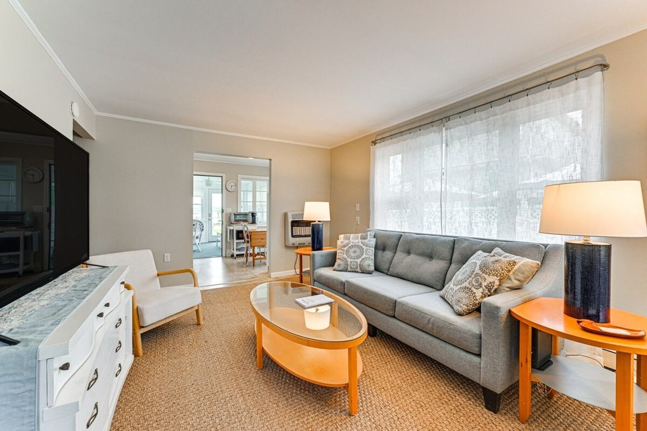 57 W End Ave #1300045P - Photo 4 of 32