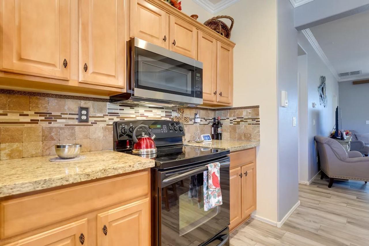 1749 W Owens Way #1385681P - Photo 6 of 33