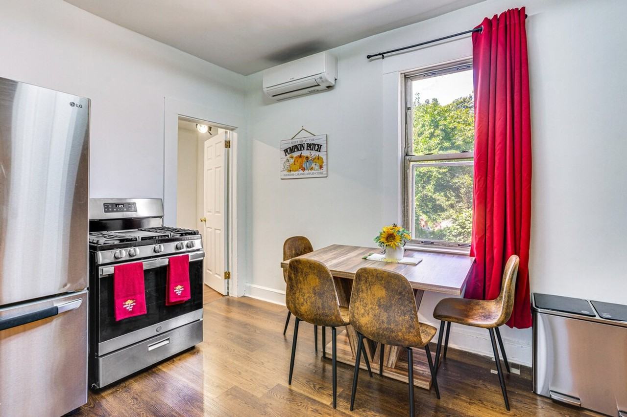 15 Green Ct #1301004P - Photo 6 of 24