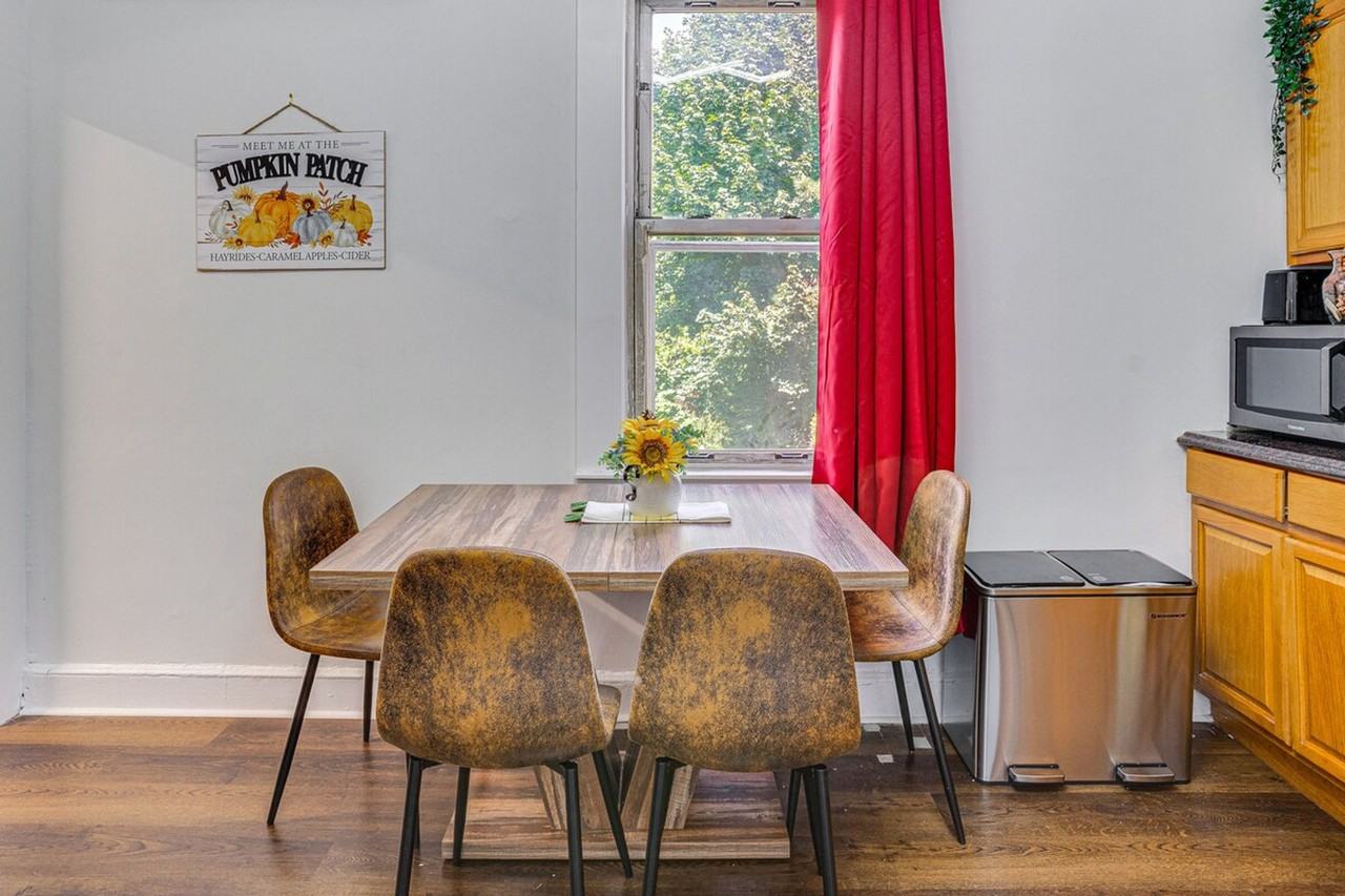 15 Green Ct #1301004P - Photo 7 of 24