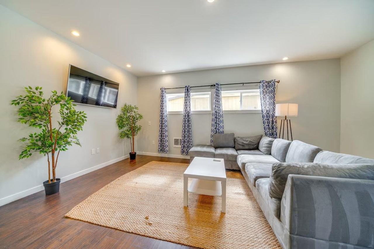 16208 47th Ave S #1385798P - Photo 2 of 23