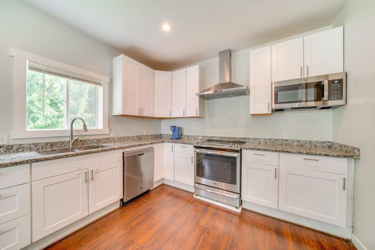 16208 47th Ave S #1385798P - Photo 7 of 23