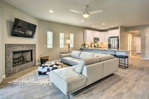 featured image of 6145 E Cave Creek Rd