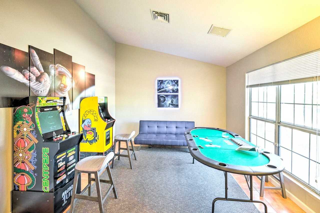 4401 E Stanford Ave #1386224P - Photo 2 of 31