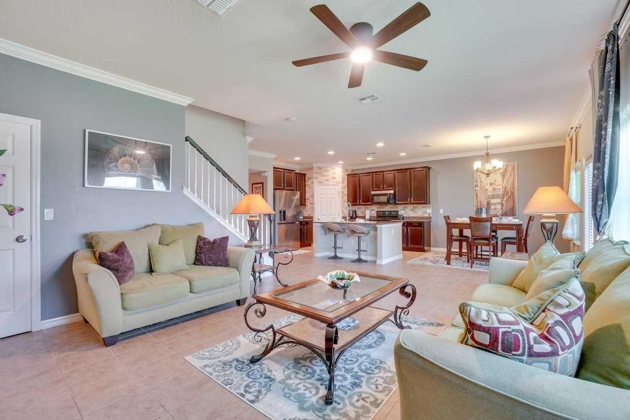 14822 Fells Ln #1386216P - Photo 2 of 29