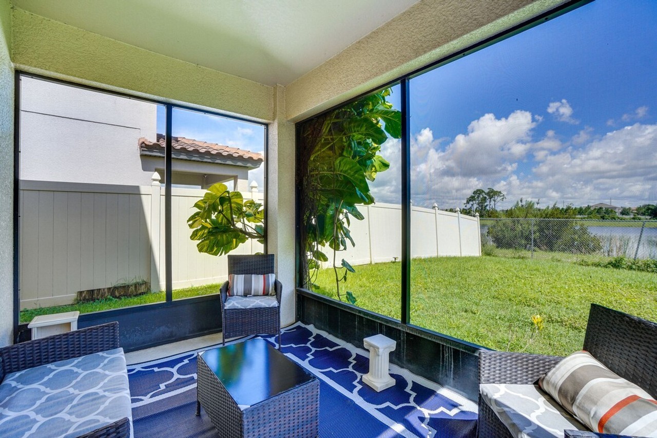 14822 Fells Ln #1386216P - Photo 3 of 29