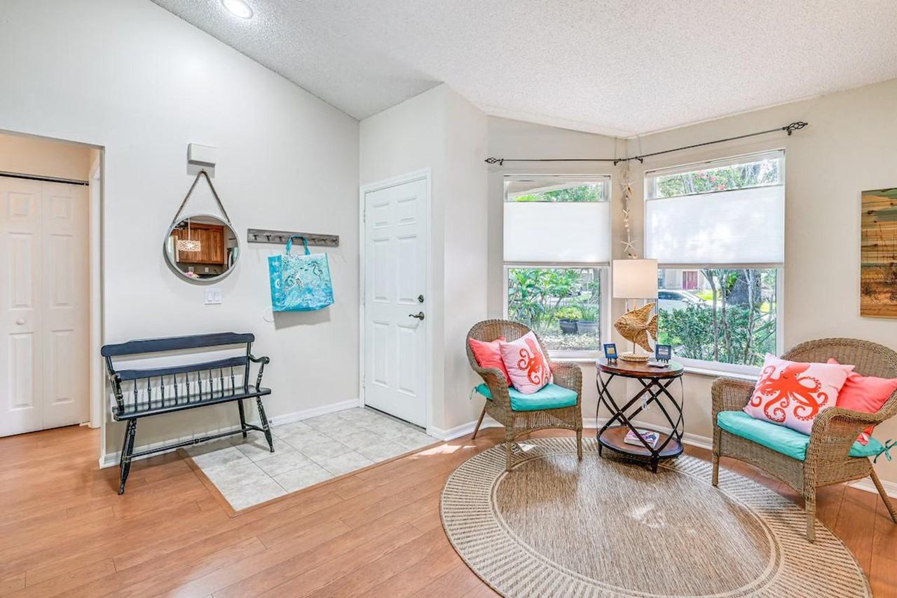 10444 Copperwood Dr #1386122P - Photo 4 of 30