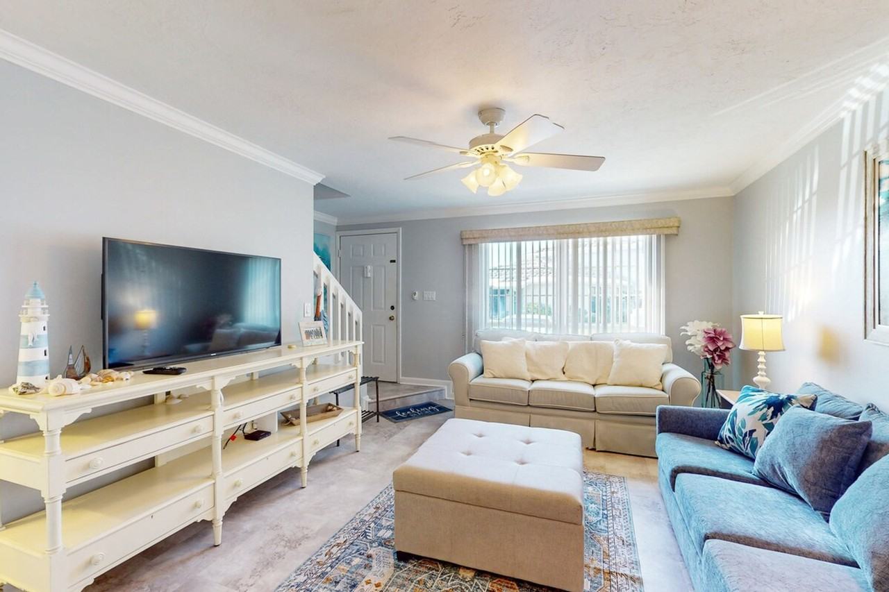 65 Marco Villas E #1386027P - Photo 3 of 26