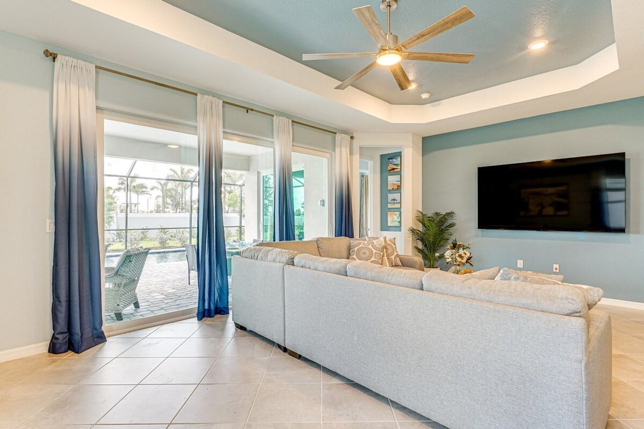 17180 Jadestone Ct #1385793P - Photo 4 of 36