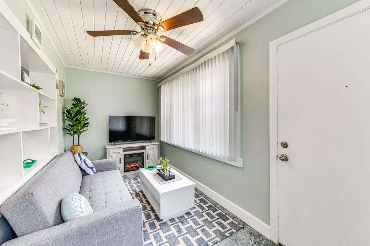 340 78th Ave #1385690P - Photo 5 of 24