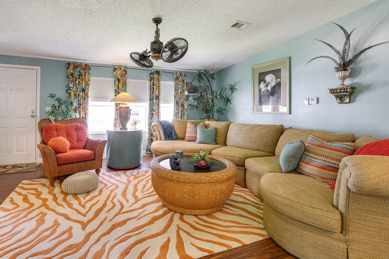 274 Riverwood Rd #1307377P - Photo 3 of 23