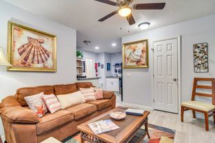 1409 Maple St - Photo 1 of 1