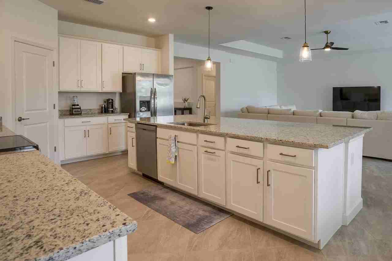 11336 Canopy Loop #1385584P - Photo 7 of 45