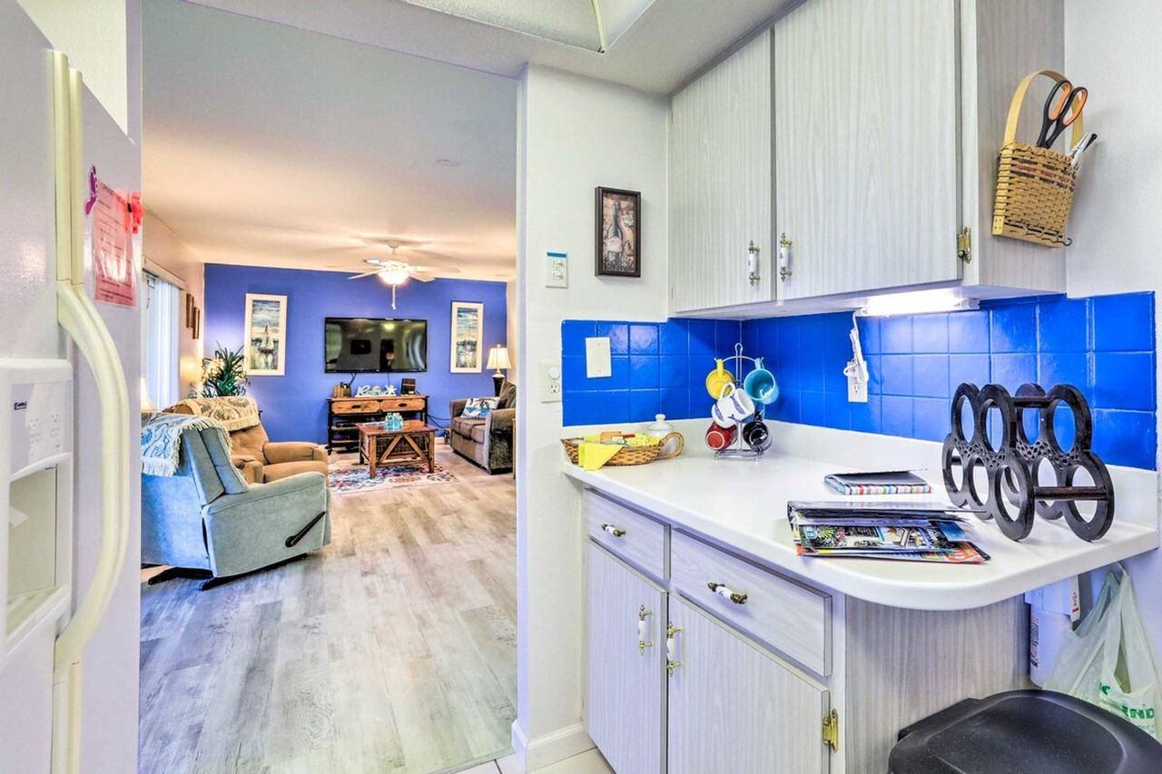 572 Bellaire Dr #1385787P - Photo 6 of 33