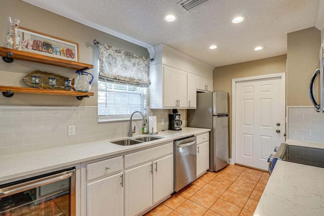 21405 Palm Ave #1385999P - Photo 6 of 24