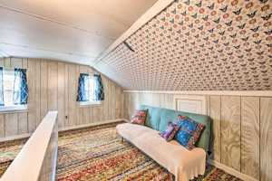 featured image of 20 Hill Ln