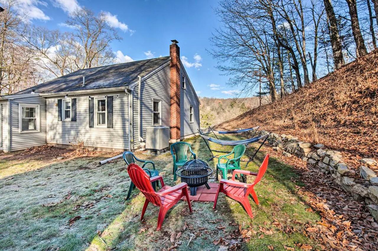 20 Hill Ln #1383696P - Photo 5 of 25