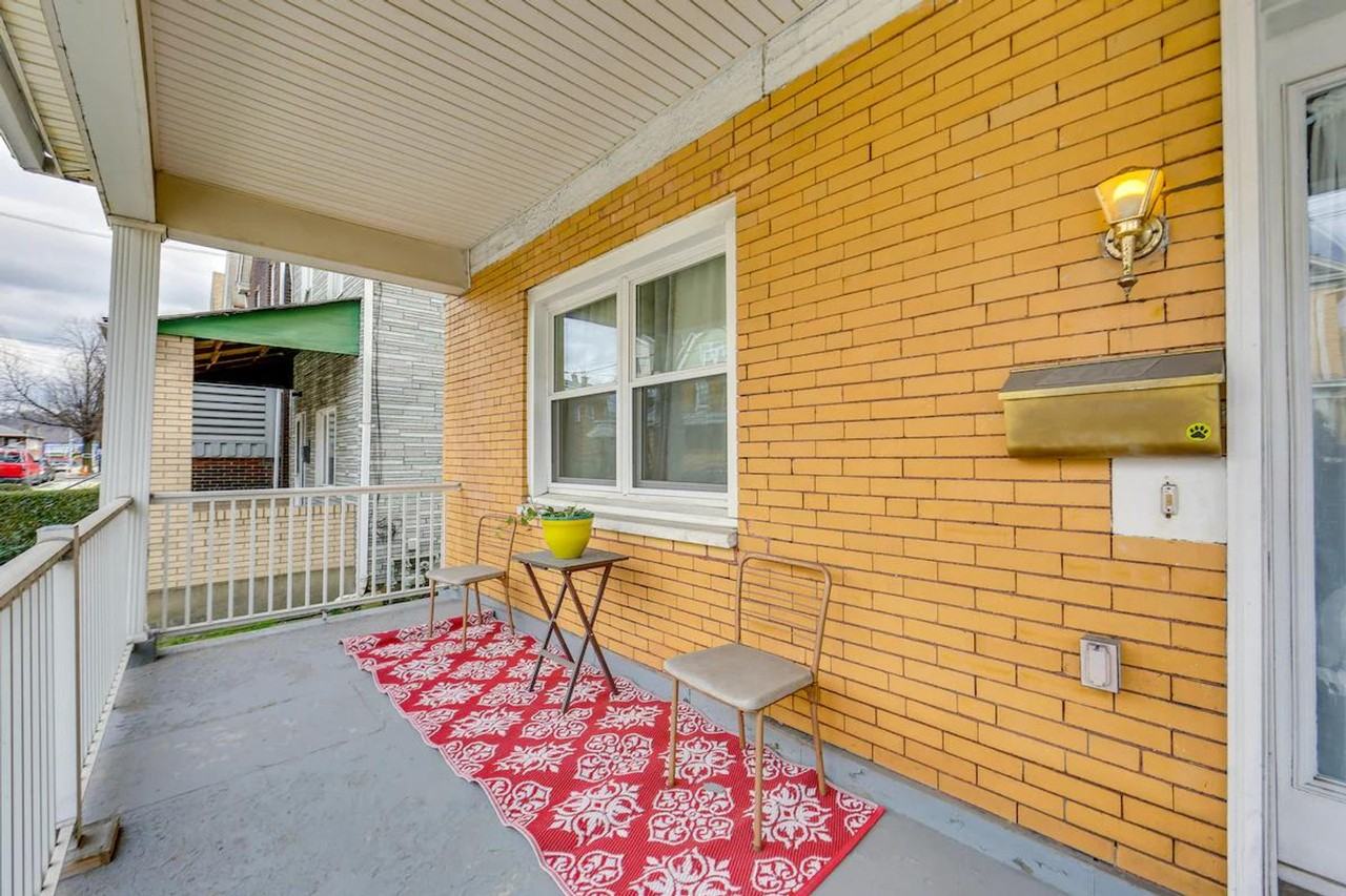 504 Center St #1385745P - Photo 3 of 30