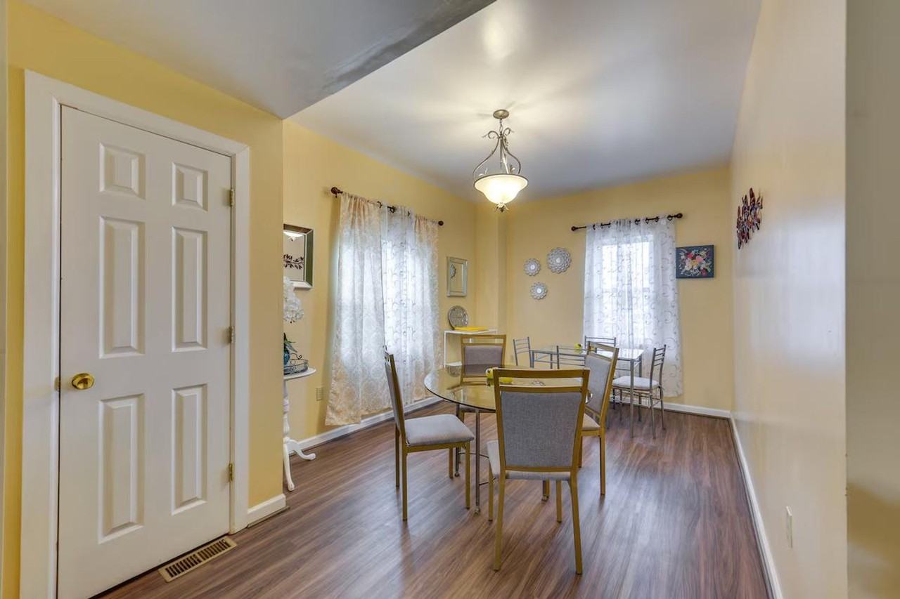 504 Center St #1385745P - Photo 7 of 30