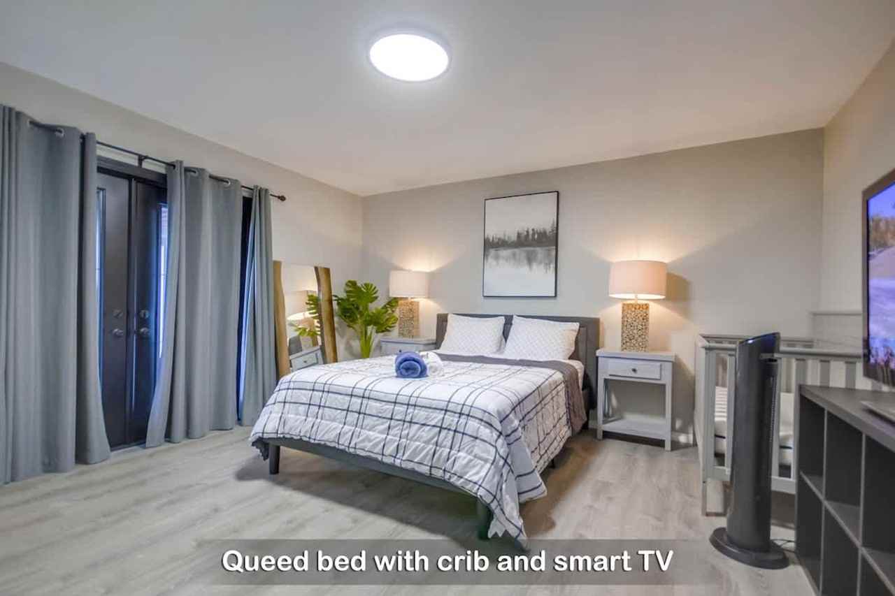 5551 Churchward St #1464996P - Photo 7 of 45