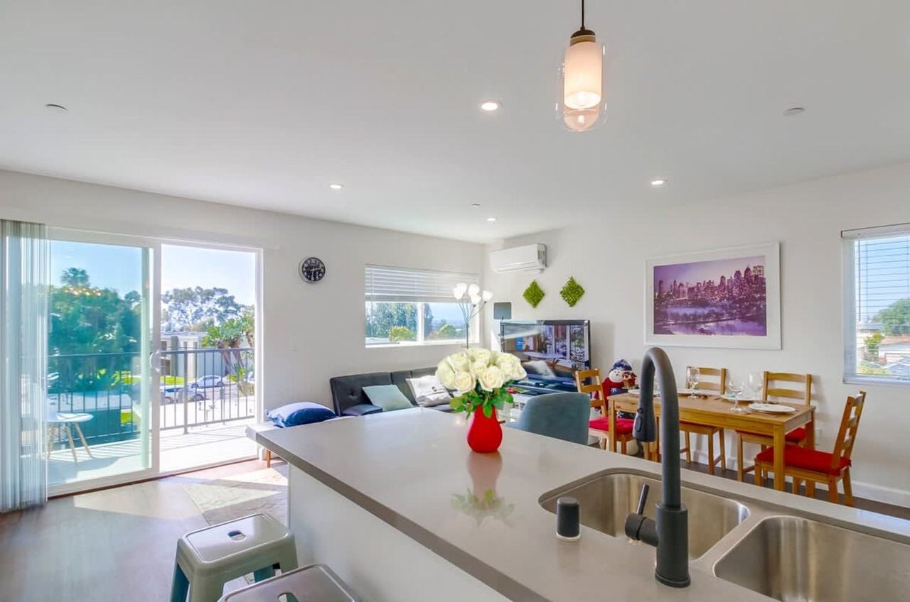 116 E 22nd St #1465006P - Photo 4 of 34