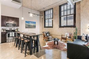 featured image of 301 7th Ave N