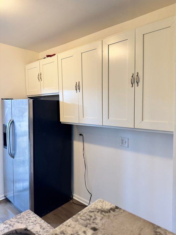 1748 N Austin Ave - Photo 3 of 9