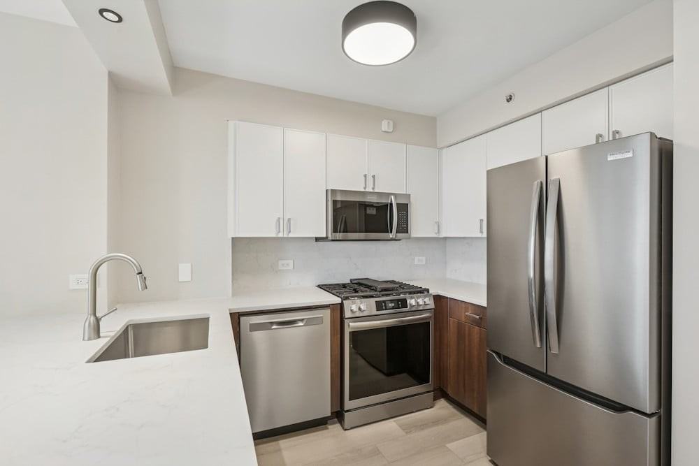 Avenue Of The Americas #29 - Photo 6 of 7