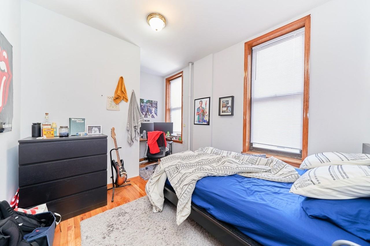 501 W 43rd St #2S - Photo 6 of 11