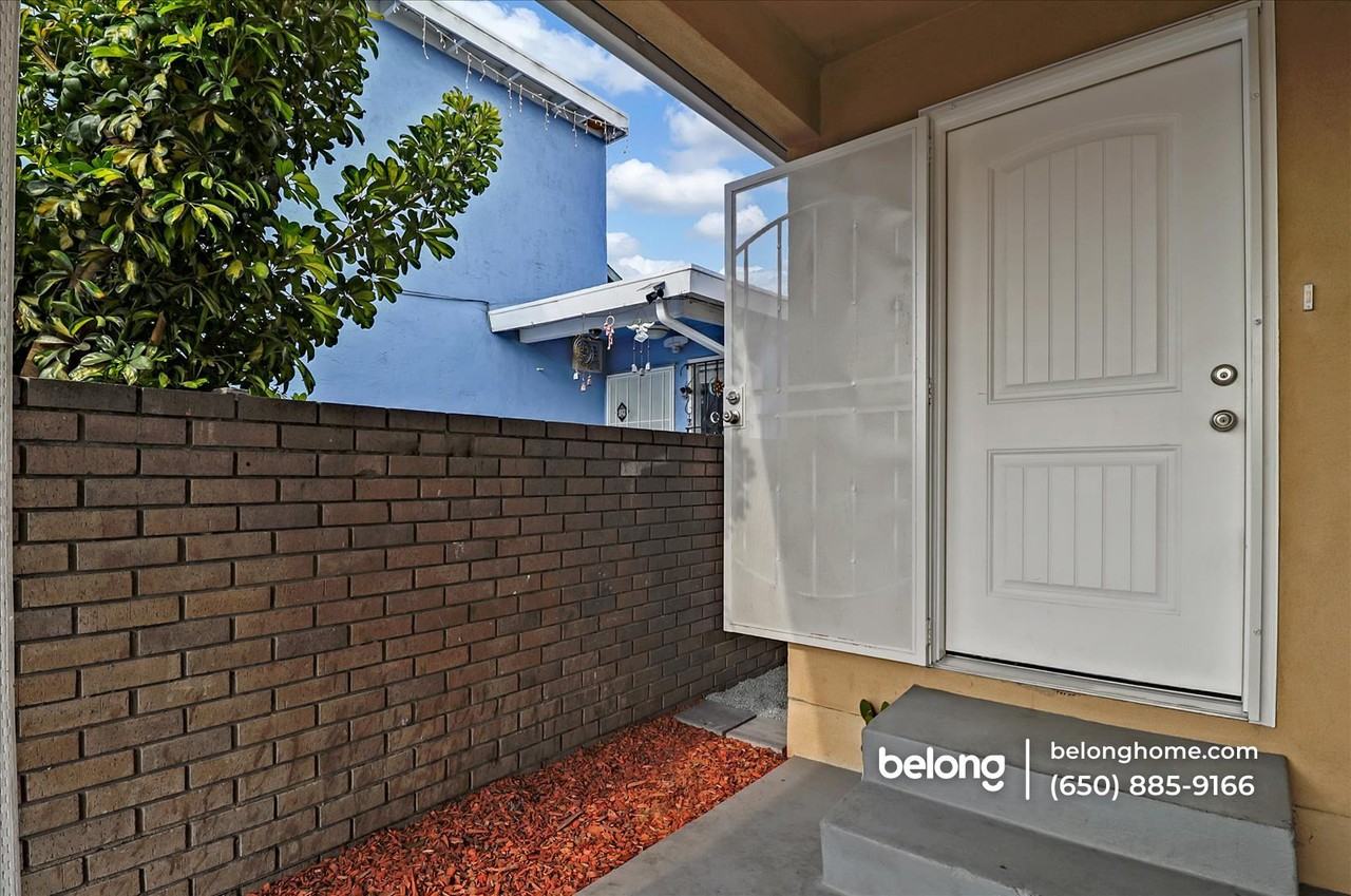 683 Harbour Way - Photo 7 of 37