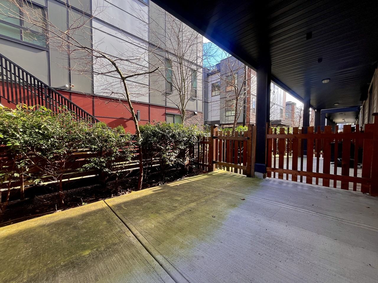 19749 55 Avenue #32 - Photo 6 of 37