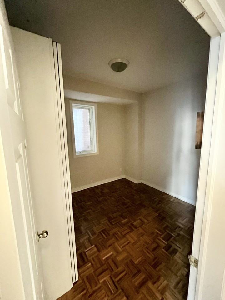 Delaware Ave - Photo 5 of 12