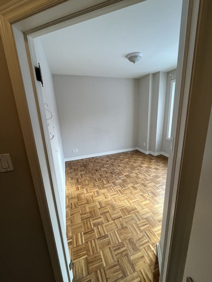 Delaware Ave - Photo 6 of 12