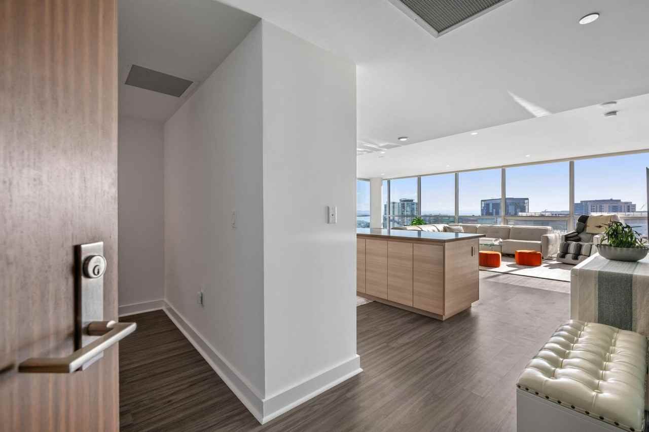 708 Long Bridge Street #1207 - Photo 2 of 35